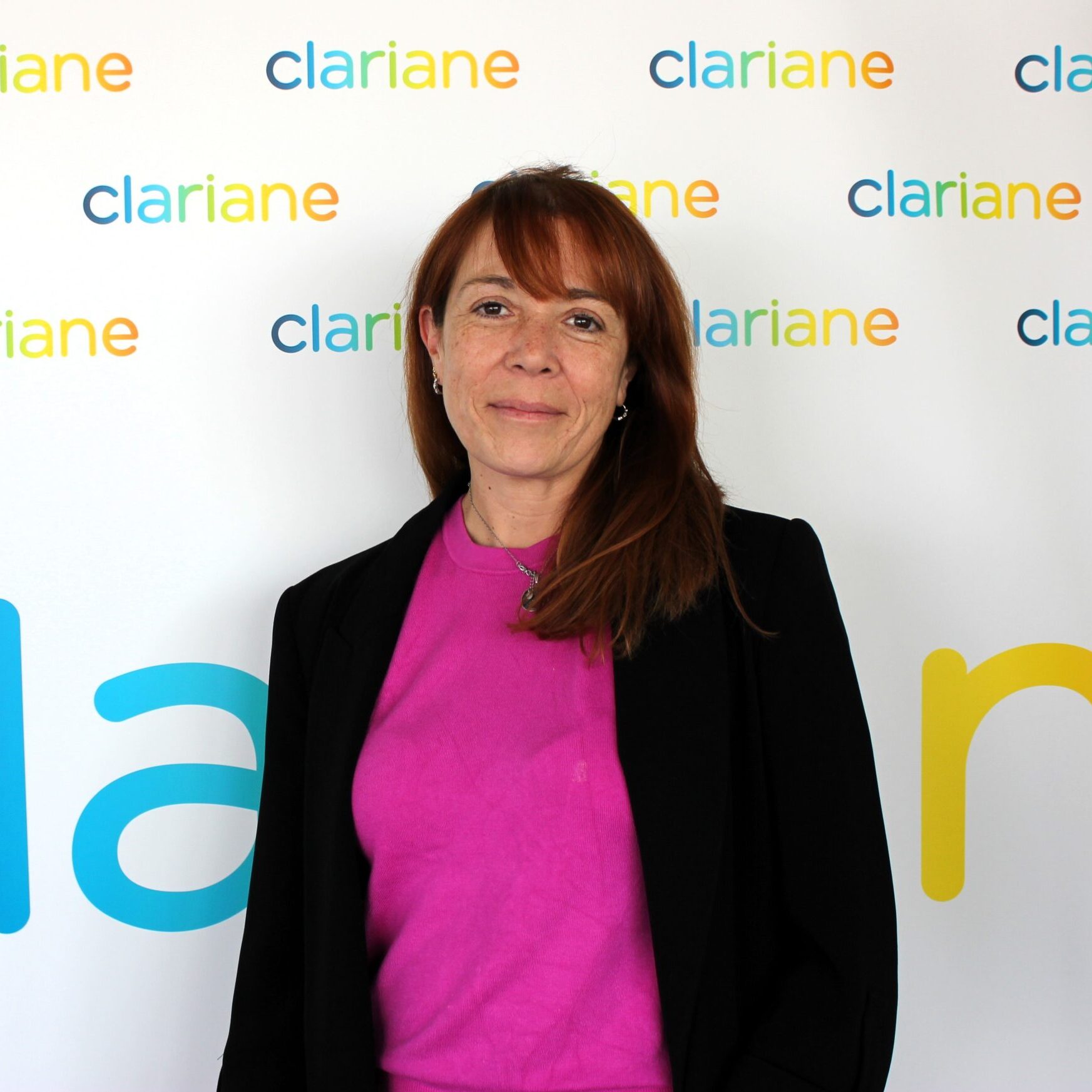 Elena Barbas,